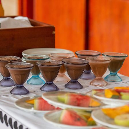 Hotel La Rose Blanche Korhogo Dış mekan fotoğraf