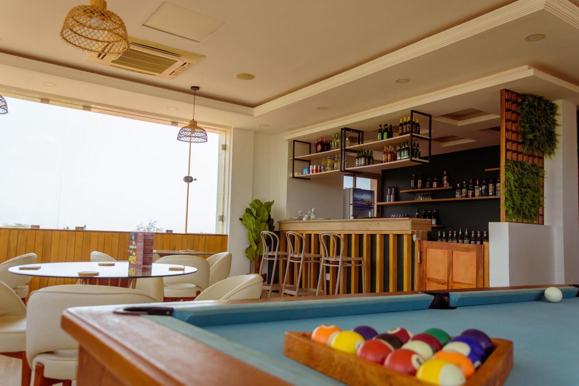 Hotel La Rose Blanche Korhogo Dış mekan fotoğraf