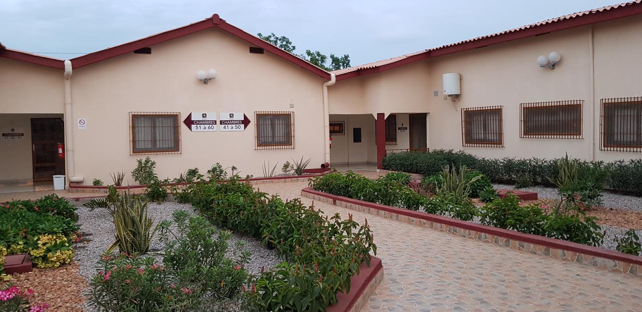 Hotel La Rose Blanche Korhogo Dış mekan fotoğraf