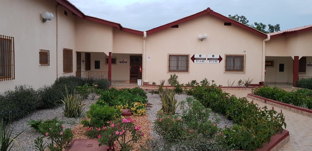Hotel La Rose Blanche Korhogo Dış mekan fotoğraf