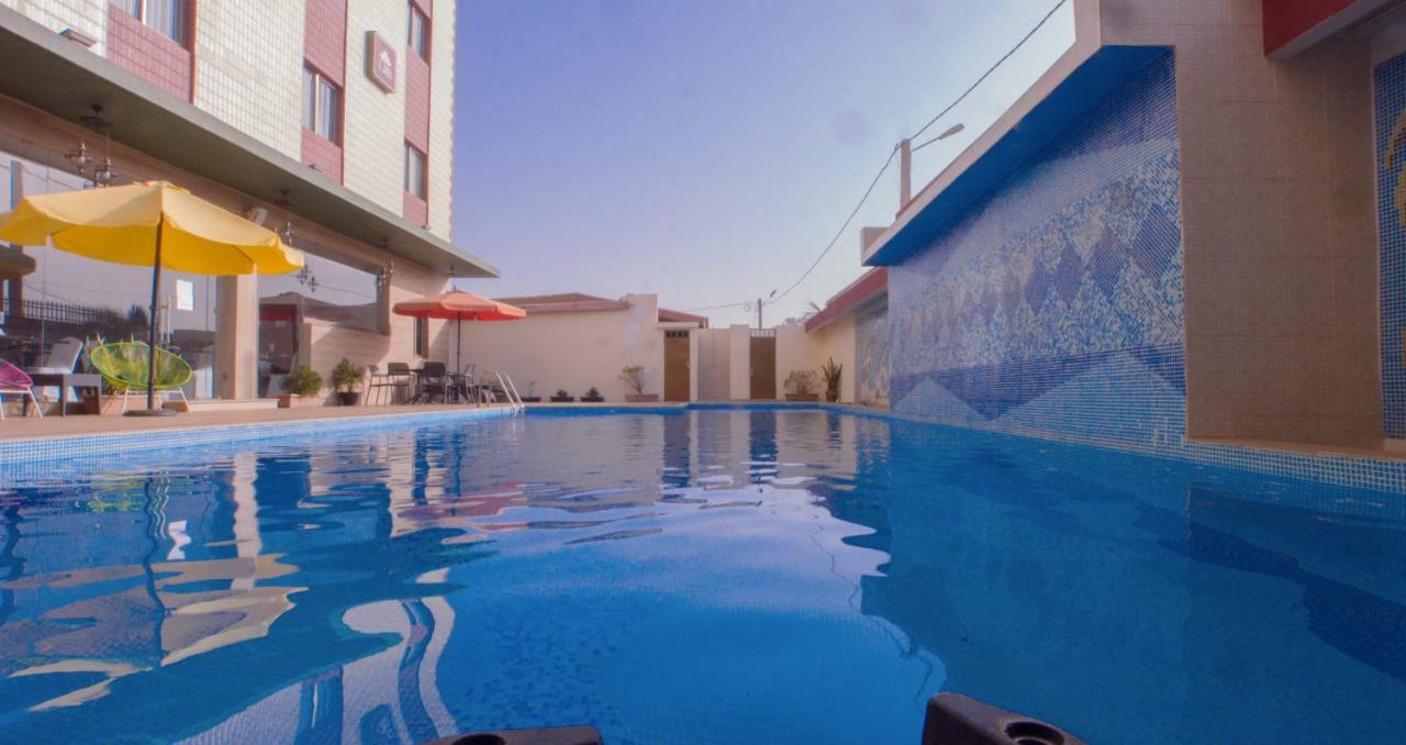 Hotel La Rose Blanche Korhogo Dış mekan fotoğraf
