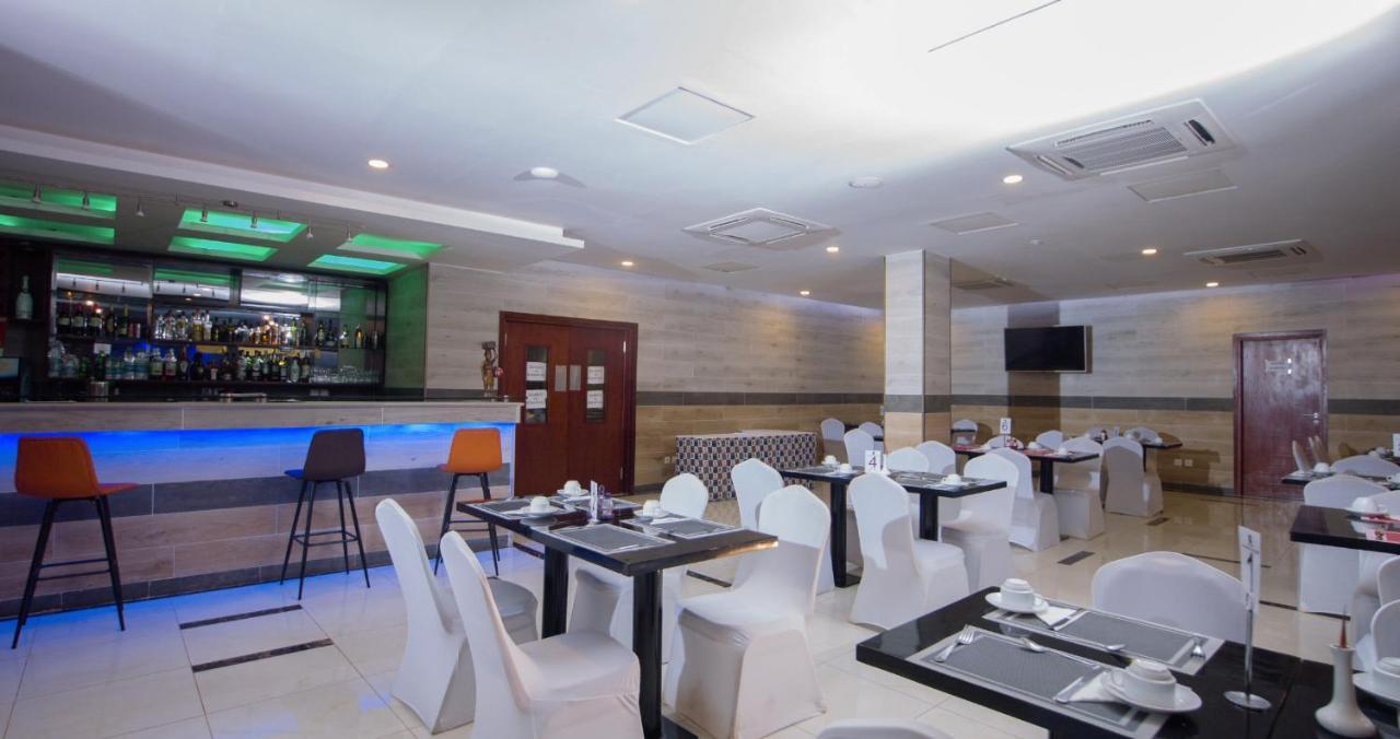 Hotel La Rose Blanche Korhogo Dış mekan fotoğraf